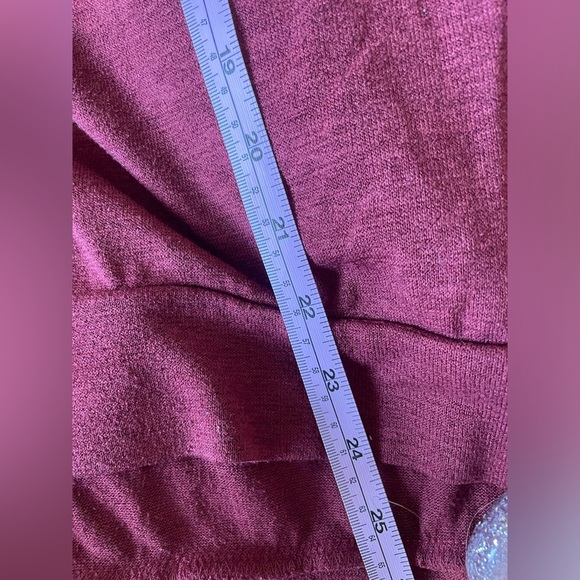 Wilfred aritzia Burgundy Long Sleeve scoop neck baggy sweater top medium - Picture 5 of 7